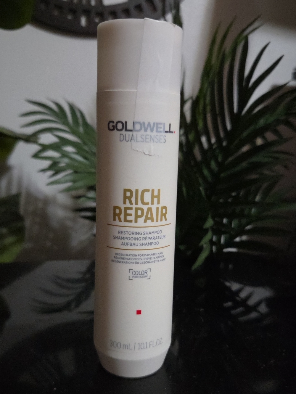 dwell Goldwell Dualsenses Rich Repair Shampoo - White & Gold